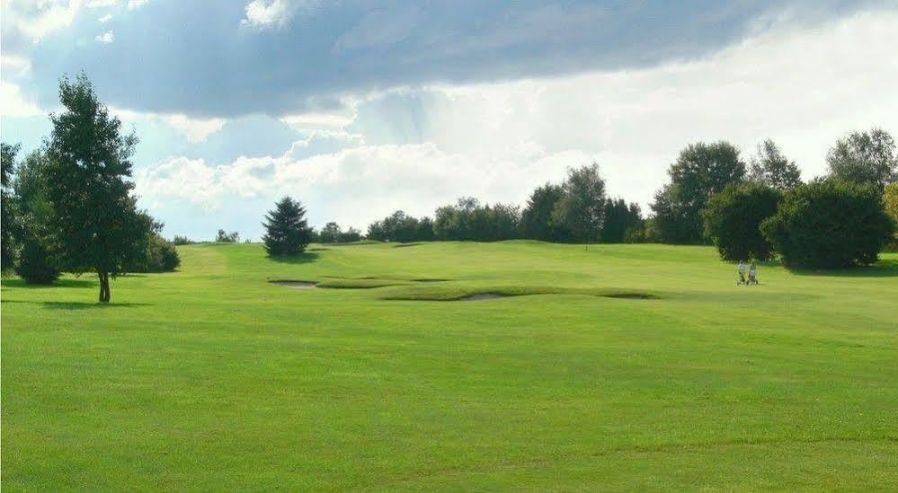 Residence Le Royal Golf & Horse Mooslargue Exteriör bild